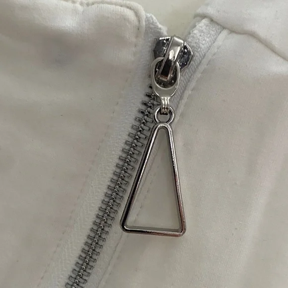 Aleeza Paris White Cropped Jacket - Picture 5 of 6